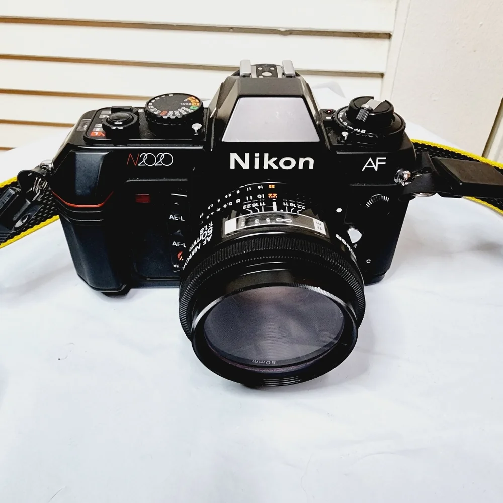 Vintage Like New Nikon N2020 AF Camera With AF Nikkor 50mm f/1.8